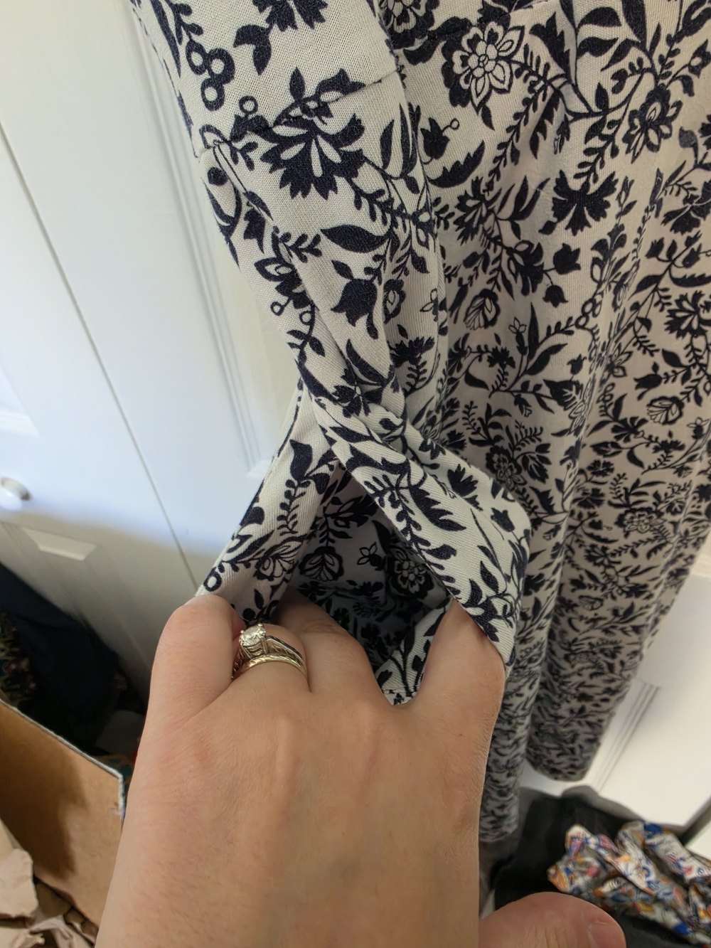 Boden White & Navy Sleeveless Collared Floral Mini Dress Size 6 - Picture 6 of 8
